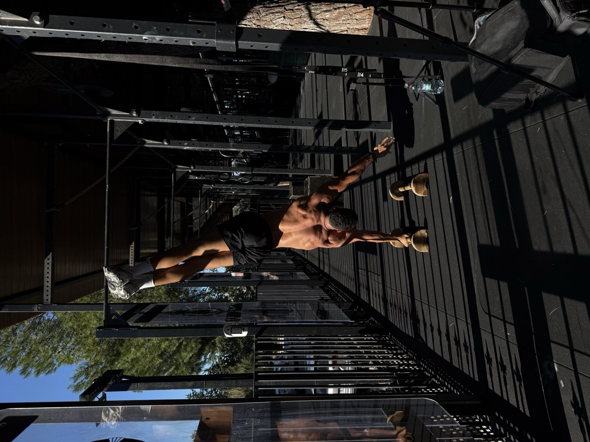 Ismael doing a handstand, calisthenics